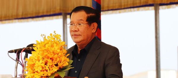 Thủ tướng Vương quốc Campuchia Hun Sen phát biểu tại Lễ khánh thành, bàn giao, tiếp nhận chợ biên giới kiểu mẫu Đa. - Sputnik Việt Nam