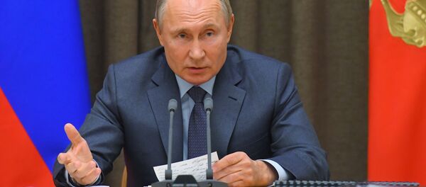 Tổng thống Nga Vladimir Putin. - Sputnik Việt Nam