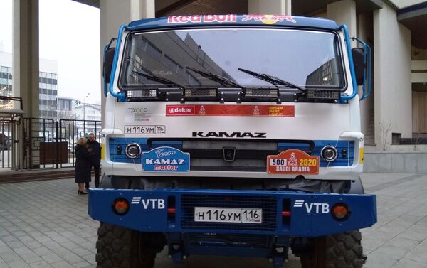 KamAZ-4326. Mặt trước - Sputnik Việt Nam