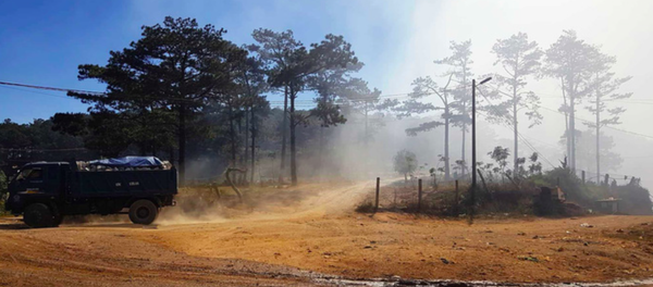 Đám cháy tại bãi rác Cam Ly kéo dài suốt 5 ngày đã cơ bản được khống chế. - Sputnik Việt Nam