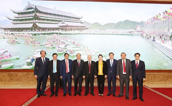 Dân tộc Việt Nam con cháu Lạc Hồng: Làm gì để đất nước hùng mạnh? - Sputnik Việt Nam