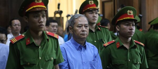 Bị cáo Nguyễn Hữu Tín.  - Sputnik Việt Nam