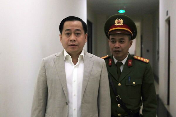 Đại án Vũ “nhôm”: Làm rõ vai trò của các bị cáo Đại án Vũ “nhôm”: Làm rõ vai trò của các bị cáo - Sputnik Việt Nam