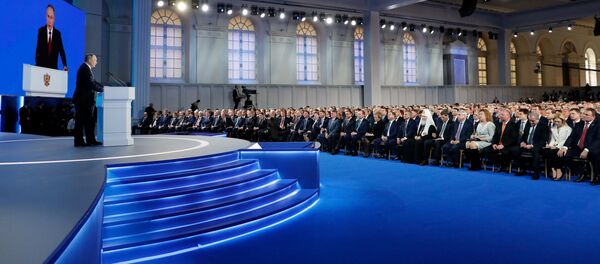 Tổng thống Nga Vladimir Putin phát biểu trong thông điệp gửi Quốc hội Liên bang. Tổng thống Nga Vladimir Putin phát biểu trong thông điệp gửi Quốc hội Liên bang. - Sputnik Việt Nam