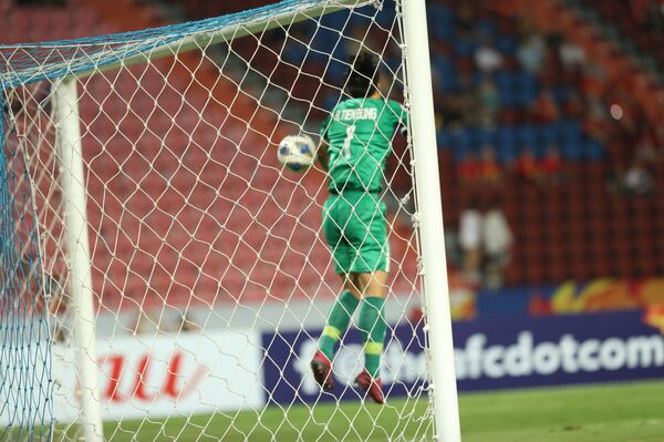 U23 Việt Nam kém cỏi, thầy trò HLV Park Hang-seo về nước là đúng - Sputnik Việt Nam