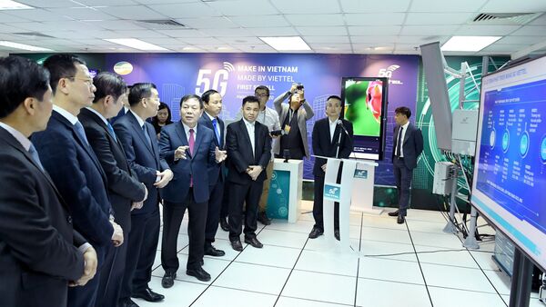 Việt Nam thực hiện thành công cuộc gọi 5G đầu tiên Việt Nam thực hiện thành công cuộc gọi 5G đầu tiên - Sputnik Việt Nam