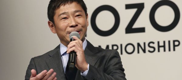 Tỷ phú Nhật Bản Yusaku Maezawa. - Sputnik Việt Nam