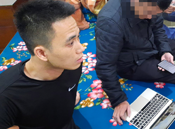 Bộ Công an triệt phá đường dây mua bán phần mềm gián điệp Bộ Công an triệt phá đường dây mua bán phần mềm gián điệp - Sputnik Việt Nam