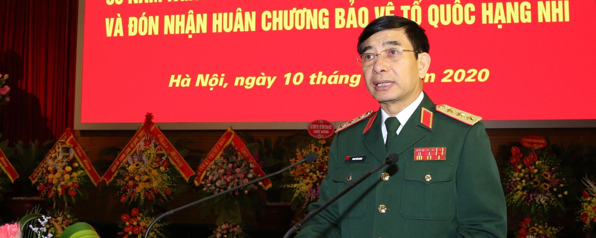 Thượng tướng Phan Văn Giang, Tổng Tham mưu trưởng Quân đội nhân dân Việt Nam, Thứ trưởng Bộ Quốc phòng phát biểu chào mừng - Sputnik Việt Nam, 1920, 20.01.2020