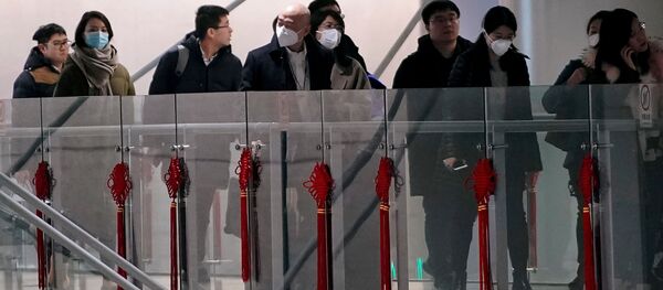 Hành khách tại sân bay Thượng Hải Hành khách tại sân bay Thượng Hải - Sputnik Việt Nam