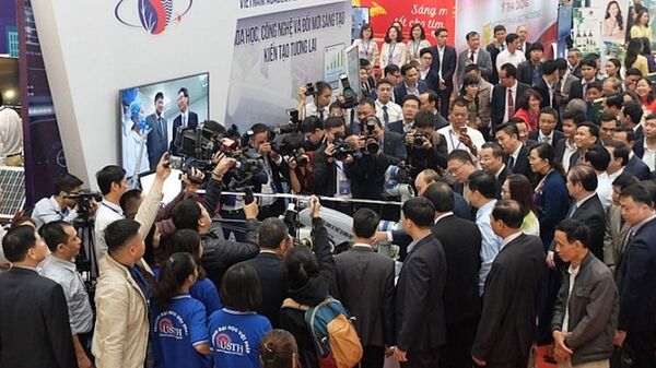 Việt Nam chế tạo thành công trực thăng không người lái Việt Nam chế tạo thành công trực thăng không người lái - Sputnik Việt Nam