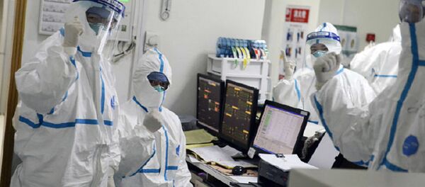 Nhân viên y tế tại bệnh viện Vũ Hán, Trung Quốc - Sputnik Việt Nam