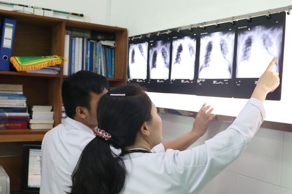 Việt Nam cần thêm trung tâm xét nghiệm những trường hợp nghi nhiễm virus nCoV - Sputnik Việt Nam