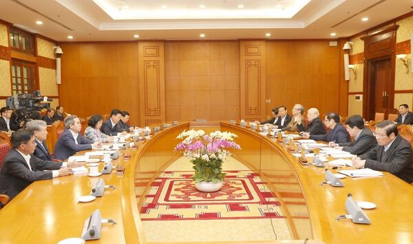 Tổng Bí thư, Chủ tịch nước Nguyễn Phú Trọng: Người dân Việt Nam đã có cái Tết ấm no, hạnh phúc Tổng Bí thư, Chủ tịch nước Nguyễn Phú Trọng: Người dân Việt Nam đã có cái Tết ấm no, hạnh phúc - Sputnik Việt Nam