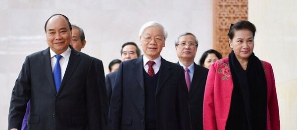 Ngoài các tiêu chuẩn chung, các chức danh Tổng bí thư, Chủ tịch nước, Chủ tịch Quốc hội đều có tiêu chuẩn riêng cần đáp ứng Ngoài các tiêu chuẩn chung, các chức danh Tổng bí thư, Chủ tịch nước, Chủ tịch Quốc hội đều có tiêu chuẩn riêng cần đáp ứng - Sputnik Việt Nam