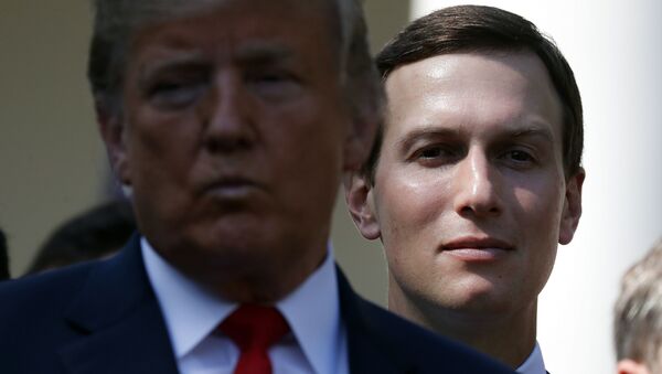 Tổng thống Mỹ Donald Trump và con rể Jared Kushner - Sputnik Việt Nam