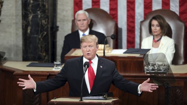 Tổng thống Mỹ Donald Trump, Phó Tổng thống Mike Pence và Chủ tịch Hạ viện Nancy Pelosi - Sputnik Việt Nam