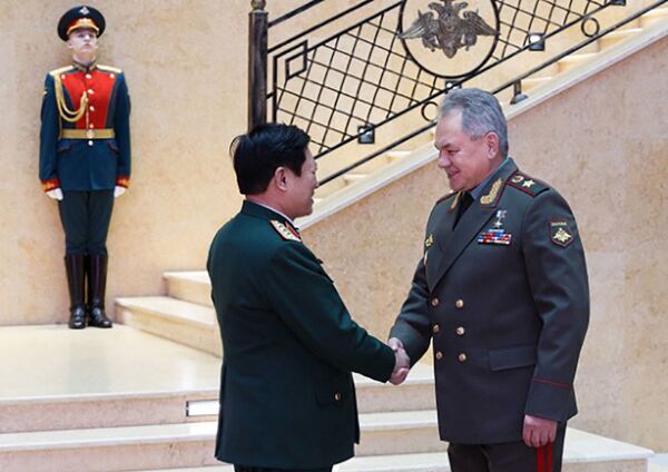 Hợp tác kỹ thuật-quân sự Nga-Việt năm 2020: thành công trong các cuộc họp cấp cao và cuộc thi Xe tăng hành tiến - Sputnik Việt Nam