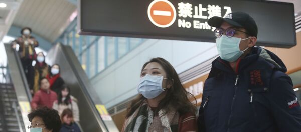 Những người đeo khẩu trang tại Đài Bắc, Đài Loan - Sputnik Việt Nam