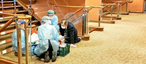 Các bác sĩ trên con tàu Diamond Princess - Sputnik Việt Nam