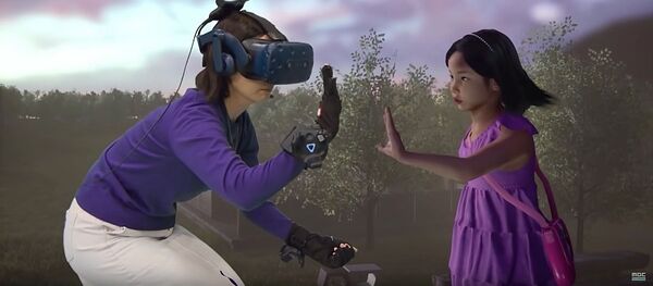 Chuyện lạ Hàn Quốc: Sắp xếp cuộc hội ngộ của người mẹ và con gái yêu đã lìa trần  - Sputnik Việt Nam