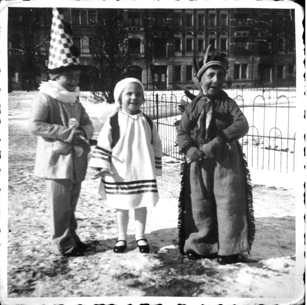 Nhân chứng cho trận ném bom Dresden của Không quân Anh-Mỹ vào năm 1945: “Đây là một tội ác chiến tranh” Nhân chứng cho trận ném bom Dresden của Không quân Anh-Mỹ vào năm 1945: “Đây là một tội ác chiến tranh” - Sputnik Việt Nam