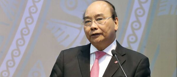 Thủ tướng Nguyễn Xuân Phúc phát biểu hội nghị Thủ tướng Nguyễn Xuân Phúc phát biểu hội nghị - Sputnik Việt Nam