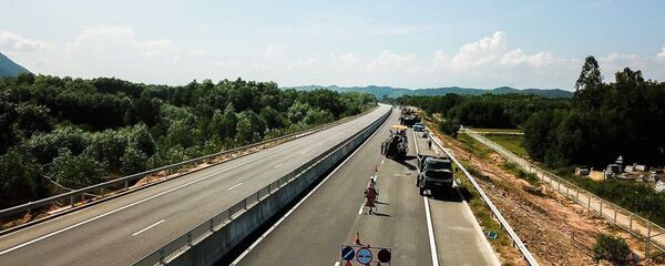 Cao tốc Đà Nẵng - Quảng Ngãi. Cao tốc Đà Nẵng - Quảng Ngãi. - Sputnik Việt Nam