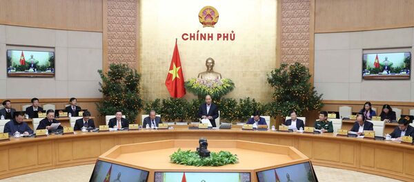 Thủ tướng Nguyễn Xuân Phúc phát biểu khai mạc phiên họp.  - Sputnik Việt Nam