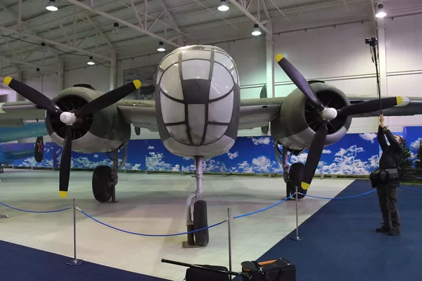 Máy bay ném bom B-25 Mitchell của Mỹ tại Bảo tàng Không quân Trung ương ở Monino Máy bay ném bom B-25 Mitchell của Mỹ tại Bảo tàng Không quân Trung ương ở Monino - Sputnik Việt Nam