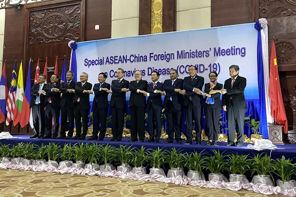 Trung Quốc kêu gọi ASEAN cùng đoàn kết chống dịch virus corona Trung Quốc kêu gọi ASEAN cùng đoàn kết chống dịch virus corona - Sputnik Việt Nam