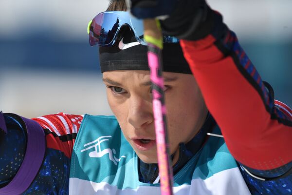 Oksana Masters tại cuộc thi biathlon tại Thế vận hội mùa đông Paralympic 2018 ở Pyeongchang - Sputnik Việt Nam