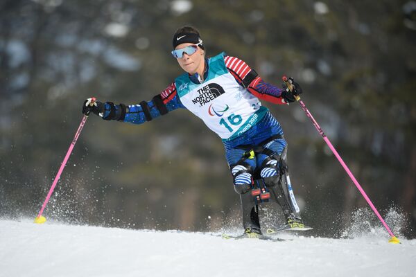 Oksana Masters tại cuộc thi biathlon tại Thế vận hội mùa đông Paralympic 2018 ở Pyeongchang - Sputnik Việt Nam