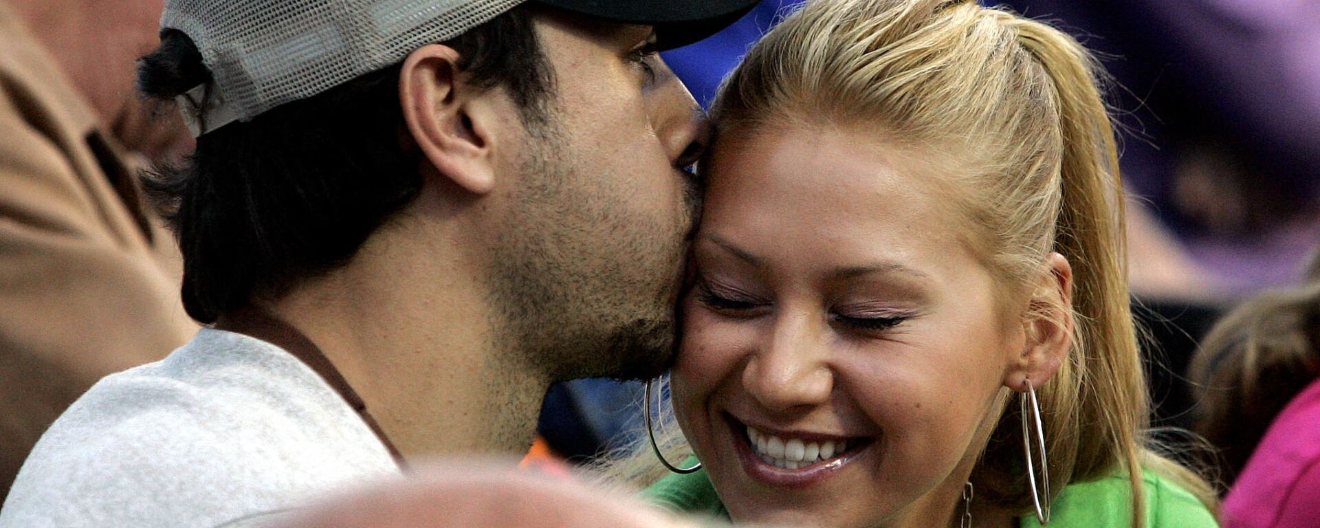 Enrique Iglesias với Anna Kournikova. - Sputnik Việt Nam, 1920, 29.02.2020