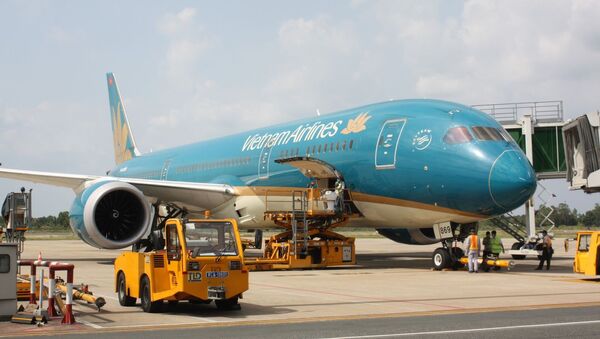 Máy bay của Vietnam Airlines bay chặng Incheon - Tân Sơn Nhất chuyển hướng hạ cánh xuống sân bay Cần Thơ. - Sputnik Việt Nam