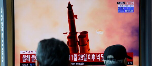 Tin tức với đoạn phim lưu trữ về vụ phóng tên lửa ở Triều Tiên tại Seoul - Sputnik Việt Nam