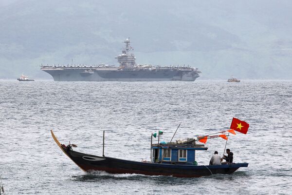 Tàu sân bay USS Theodore Roosevelt của Mỹ đã cập cảng Đà Nẵng - Sputnik Việt Nam