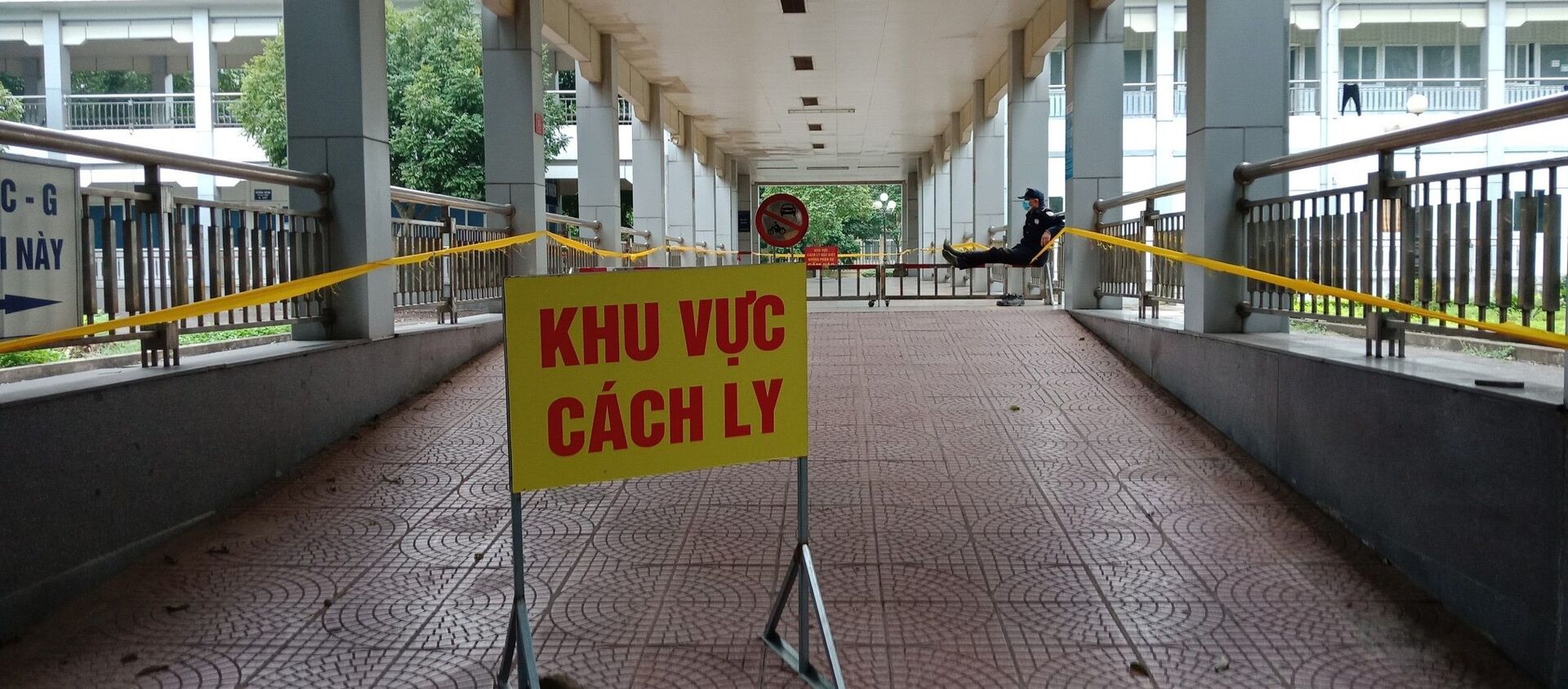 Khu vực cách ly được bố trí biệt lập tại Bệnh viện Đa khoa tỉnh Ninh Bình. - Sputnik Việt Nam, 1920, 07.08.2021