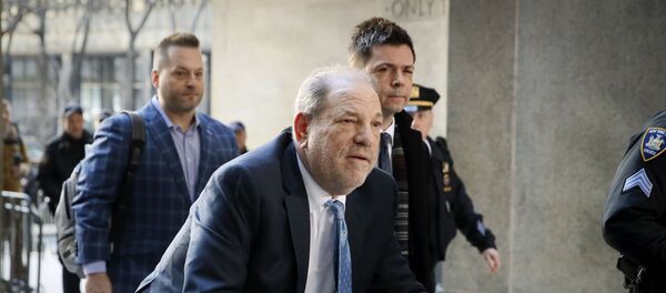 Nhà sản xuất phim tại Hollywood Harvey Weinstein Nhà sản xuất phim tại Hollywood Harvey Weinstein - Sputnik Việt Nam