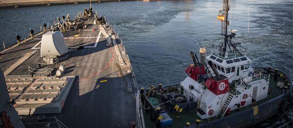 Tàu khu trục USS Donald Cook tại căn cứ hải quân Rota, Andalusia. - Sputnik Việt Nam