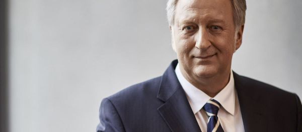 Nhà phân tích trao đổi Volker Hellmeyer Folker Hellmeyer Nhà phân tích trao đổi Volker Hellmeyer Folker Hellmeyer - Sputnik Việt Nam