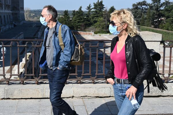 Tình hình Madrid: Tất cả đã bị nhiễm, nhưng tôi sợ ảnh hưởng đến ví tiền hơn coronavirus Tình hình Madrid: Tất cả đã bị nhiễm, nhưng tôi sợ ảnh hưởng đến ví tiền hơn coronavirus - Sputnik Việt Nam