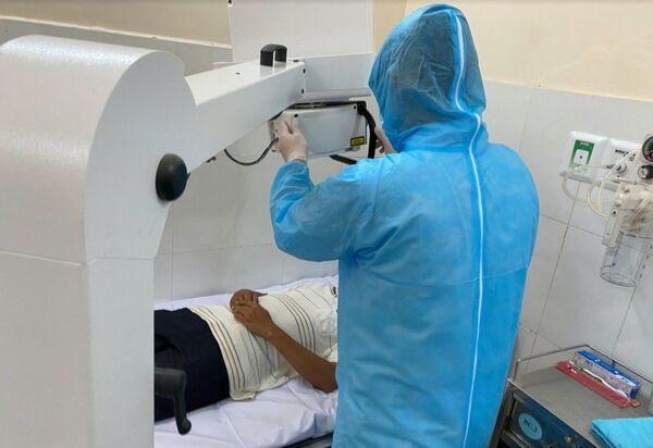 Thêm 5 người nhiễm Covid-19: Việt Nam siết chặt nhập cảnh Thêm 5 người nhiễm Covid-19: Việt Nam siết chặt nhập cảnh - Sputnik Việt Nam