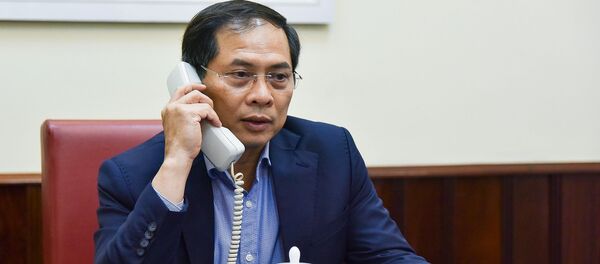 Sáng ngày 27/3/2020 (giờ Hà Nội), Thứ trưởng thường trực Bộ Ngoại giao Bùi Thanh Sơn có cuộc điện đàm lần thứ hai với lãnh đạo Bộ Ngoại giao các nước Mỹ, Nhật Bản, Hàn Quốc, Ấn Độ, Australia và New Zealand về tình hình dịch bệnh COVID-19 - Sputnik Việt Nam