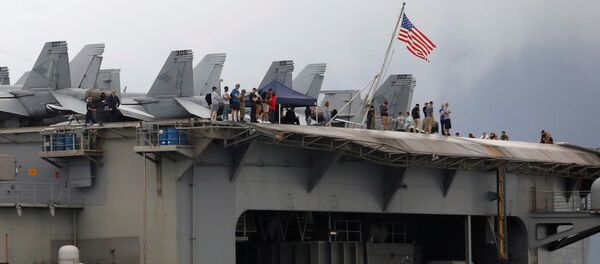 Tàu sân bay USS Theodore Roosevelt của Mỹ đã cập cảng Đà Nẵng - Sputnik Việt Nam