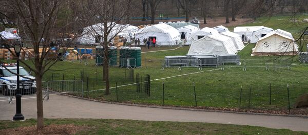 Bệnh viện dã chiến của Tổ chức nhân đạo quốc tế phi chính phủ phi lợi nhuận Samaritan's Purse tại Công viên trung tâm thành phố New York - Sputnik Việt Nam