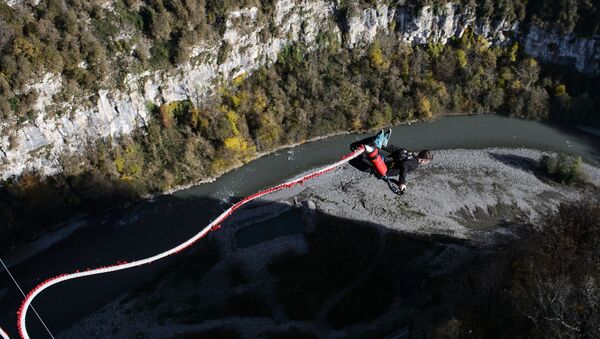 Môn nhảy bungee jumping - Sputnik Việt Nam