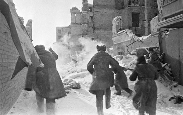 Stalingrad, tháng 12 năm 1942. Tấn công ngôi nhà - Sputnik Việt Nam