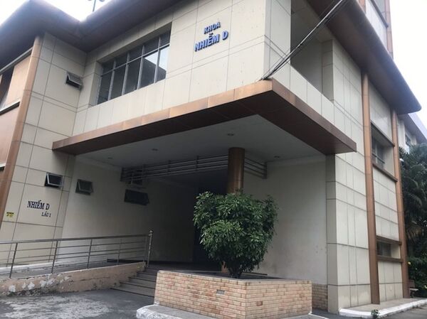 Có nhân viên Samsung Bắc Ninh mắc Covid-19: Ổ dịch Hạ Lôi, chợ hoa Mê Linh phức tạp - Sputnik Việt Nam