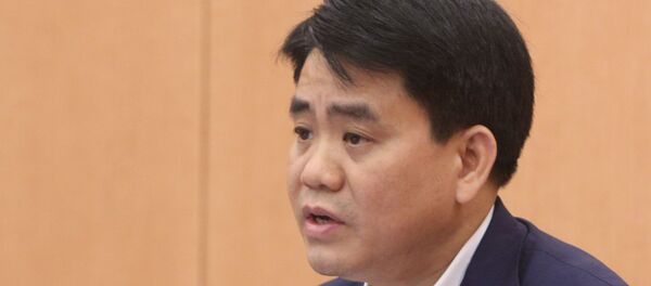 Chủ tịch UBND TP. Hà Nội Nguyễn Đức Chung, Trưởng Ban Chỉ đạo phát biểu tại phiên họp chiều 15/4. - Sputnik Việt Nam